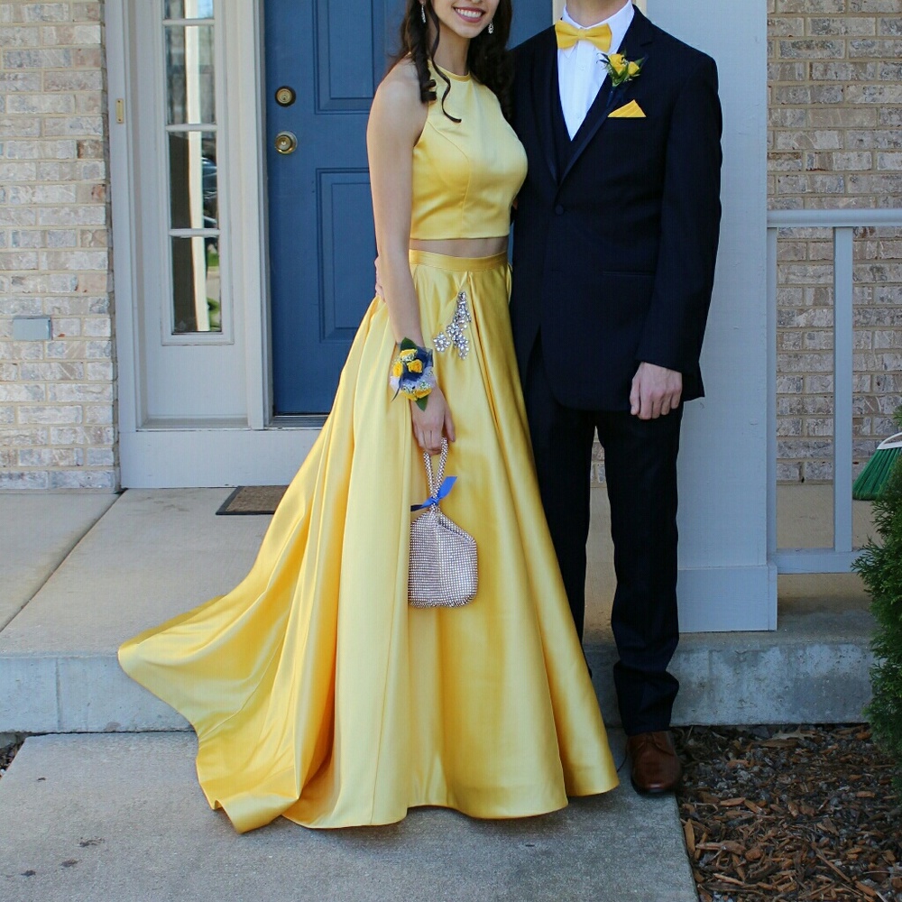 Sherri Hill 51587 Gown